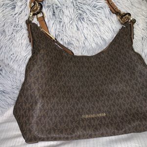 Michael Kors logo cross-body or handbag
